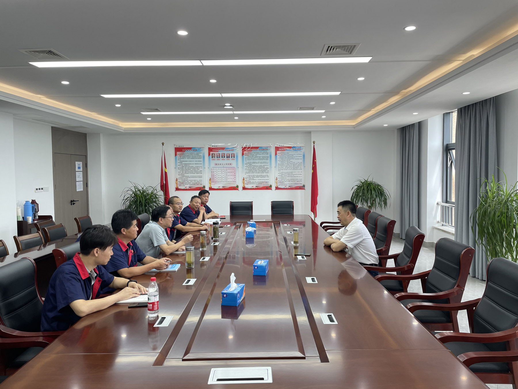 集團(tuán)公司黨委委員、總工程師周俊到公司調(diào)研 